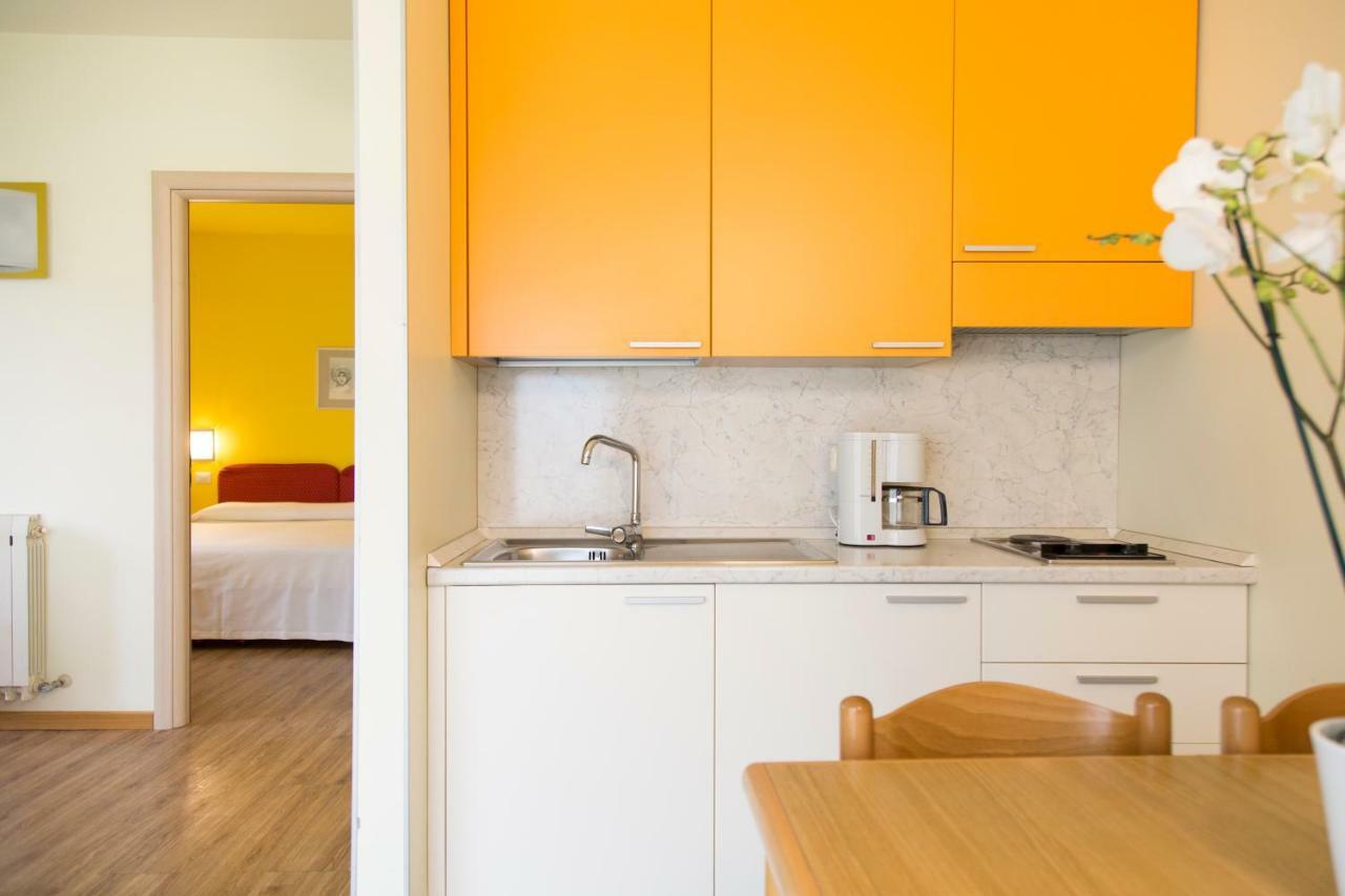 Residence La Madonnina Limone sul Garda Bagian luar foto