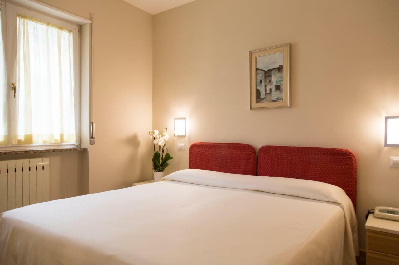 Residence La Madonnina Limone sul Garda Bagian luar foto